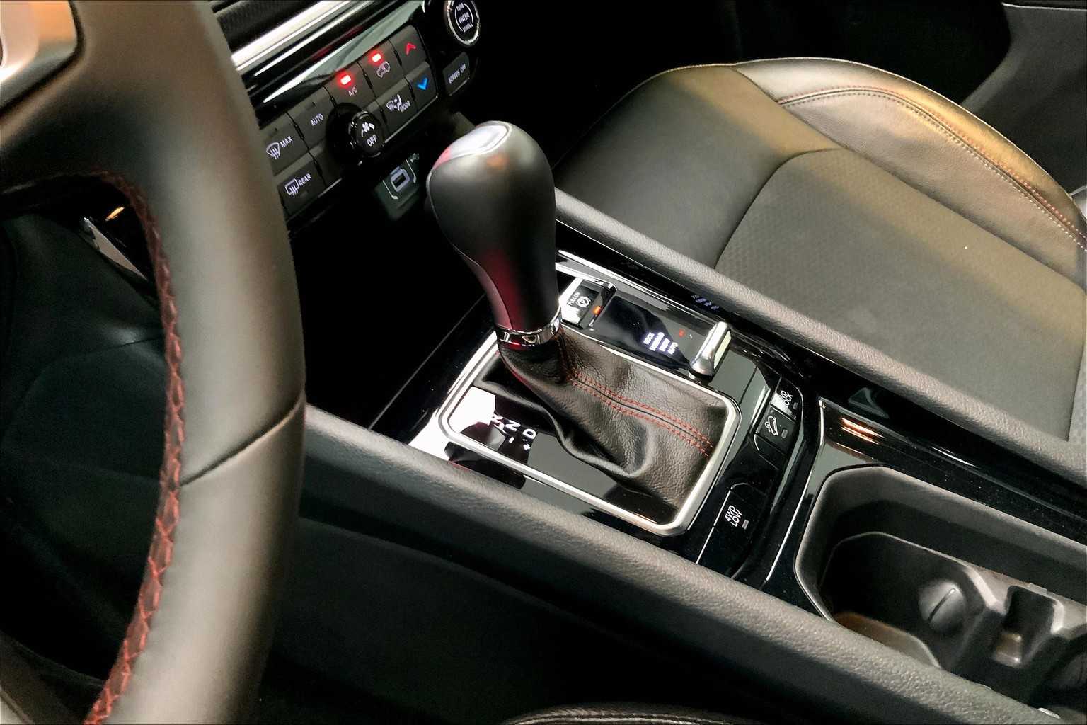 2024 Jeep Compass Trailhawk photo 13