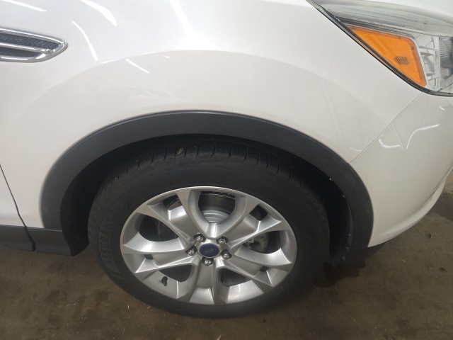 Used 2016 Ford Escape Titanium with VIN 1FMCU9J95GUB85910 for sale in Sellersburg, IN