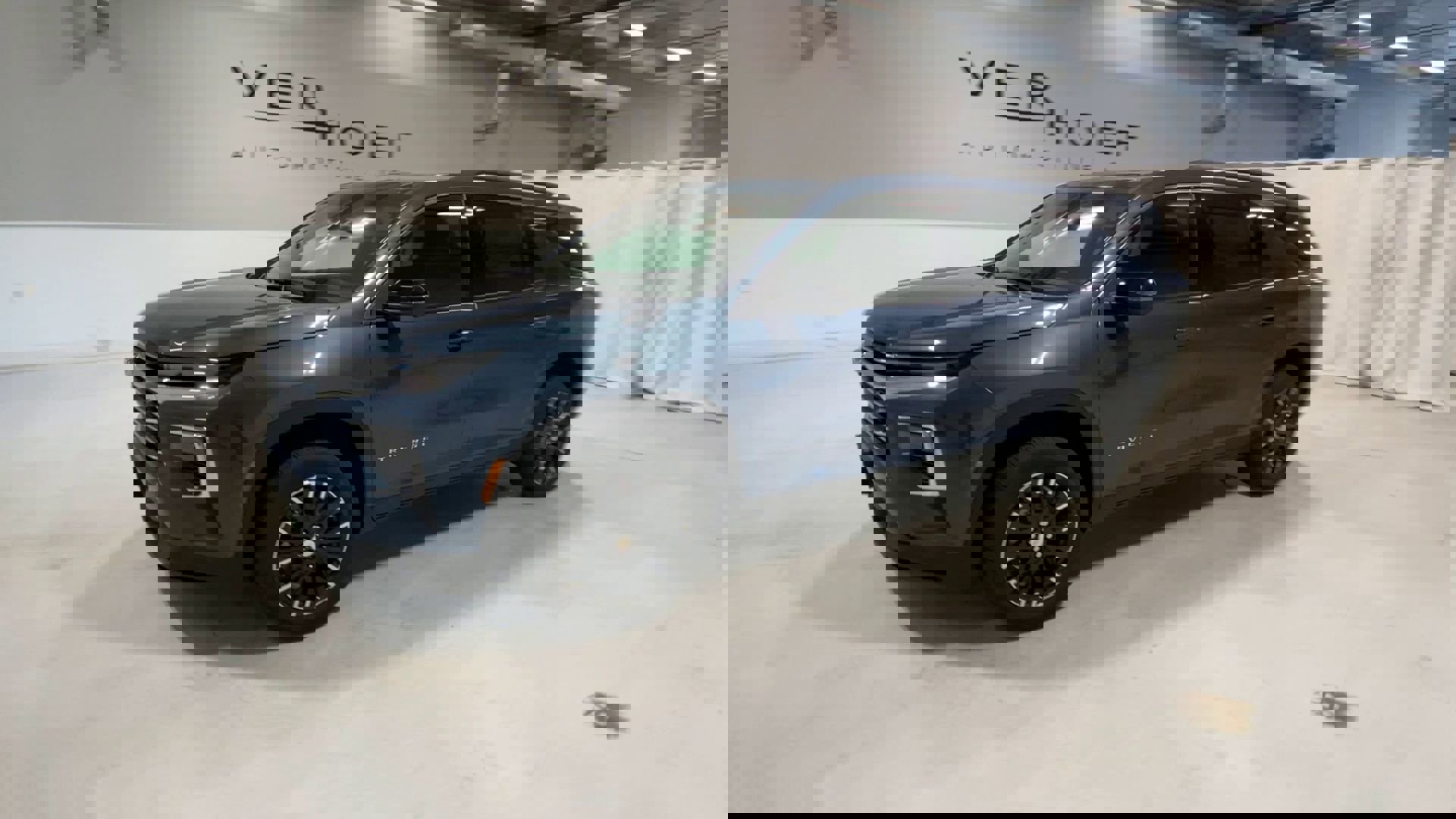 2026 Chevrolet Traverse photo 4