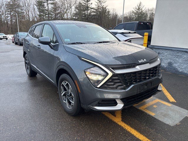 2023 Kia Sportage LX's photo