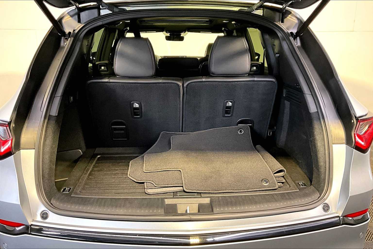 2023 Acura MDX SH-AWD A-Spec photo 32