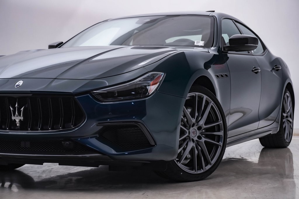 2024 Maserati Ghibli Trofeo photo 2