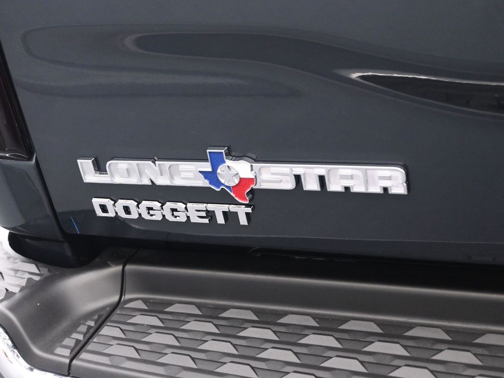 2025 Ram 2500 Big Horn photo 21