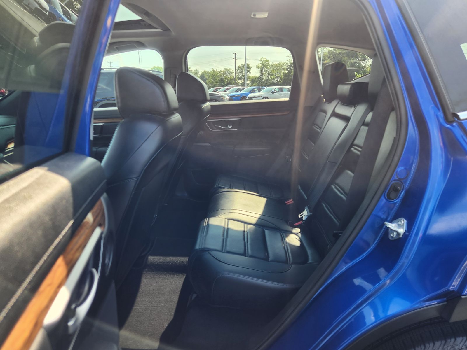 2022 Honda CR-V Touring photo 24