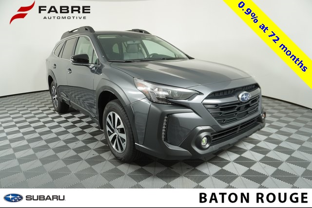 2025 Subaru Outback Premium's photo