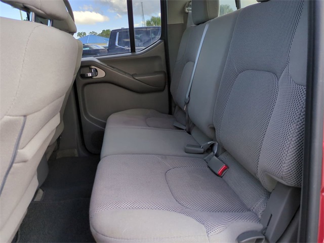 2018 Nissan Frontier SV photo 12