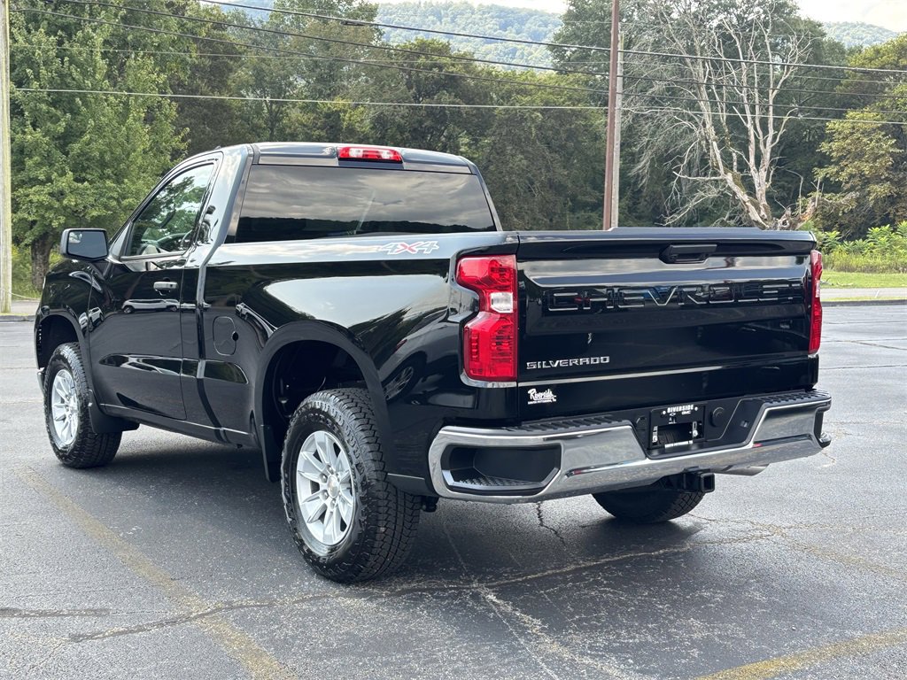 2025 Chevrolet Silverado 1500 photo 7