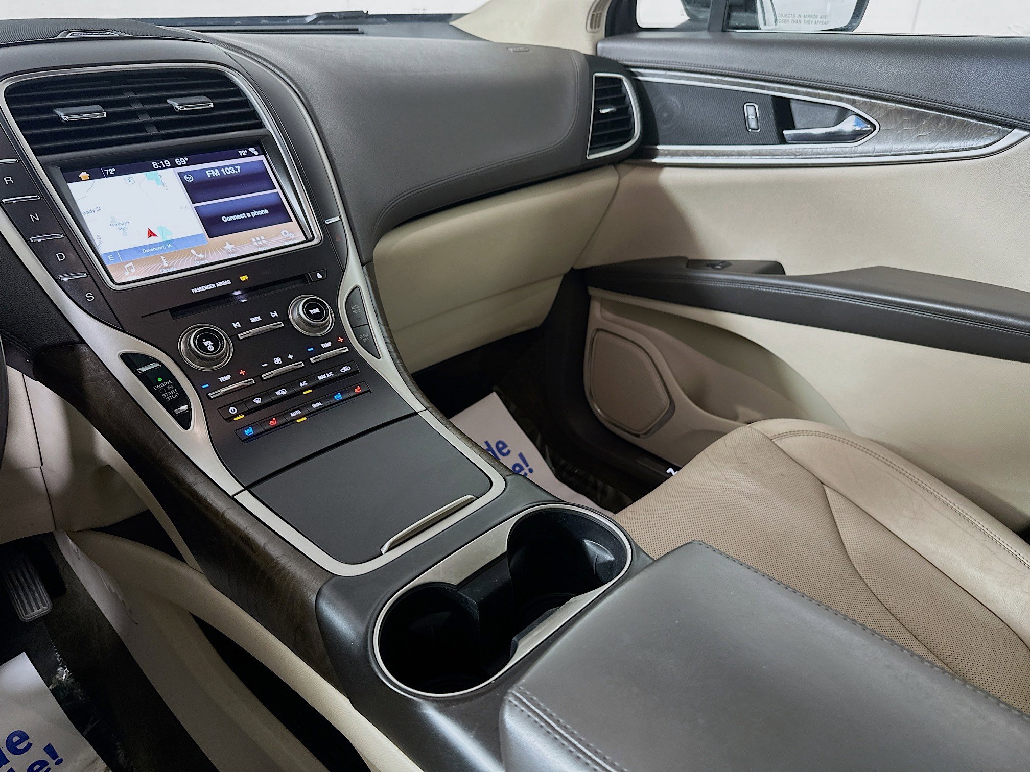 2016 Lincoln MKX Reserve photo 22