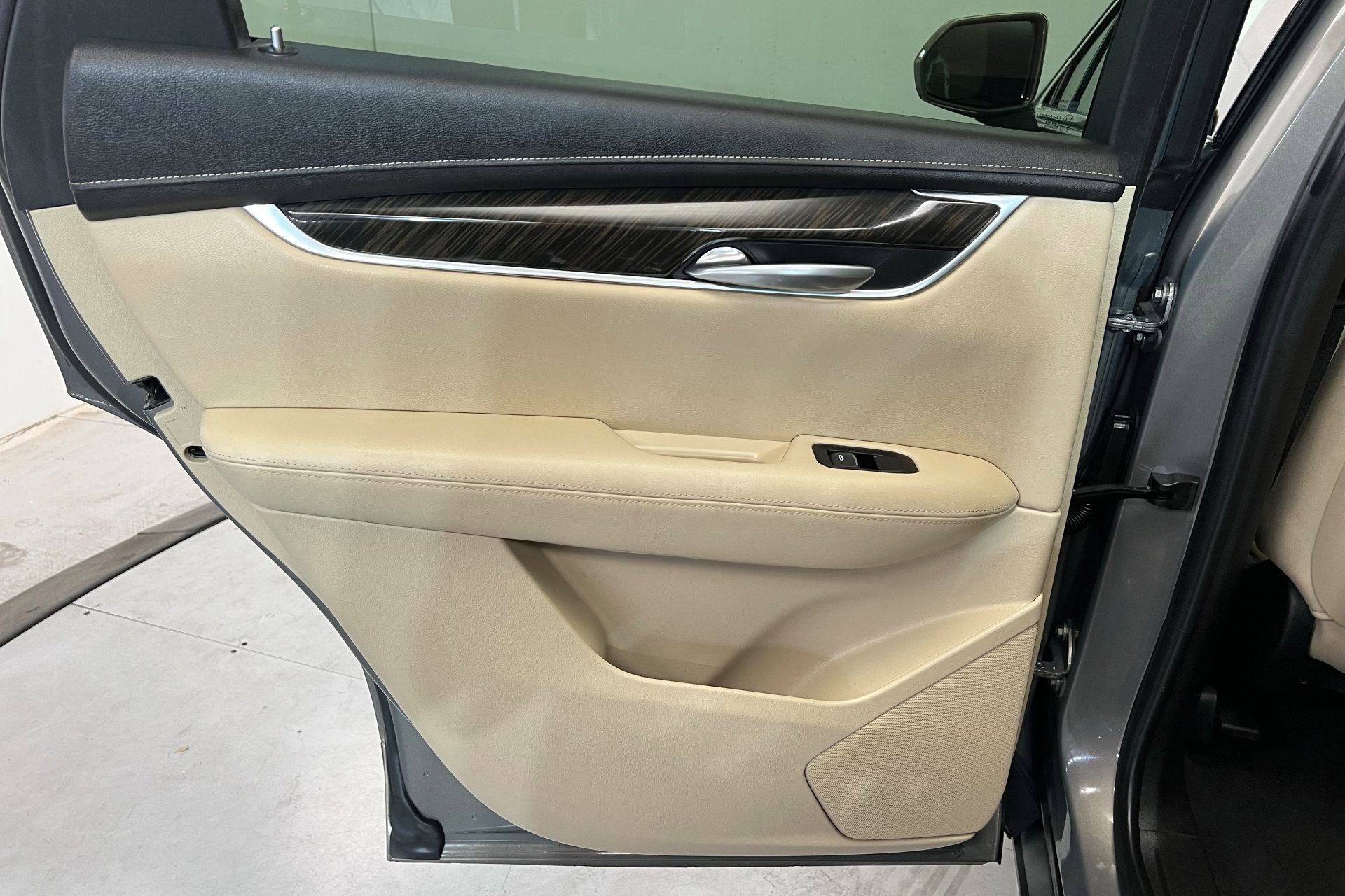2019 Cadillac XT5 photo 16