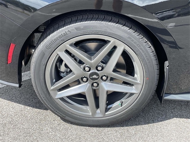 2025 Ford Mustang GT Premium photo 4