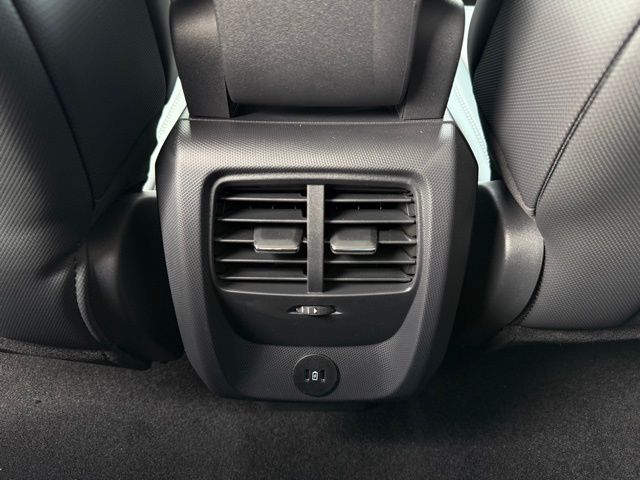 2025 Ford Mustang Mach-E Select photo 38