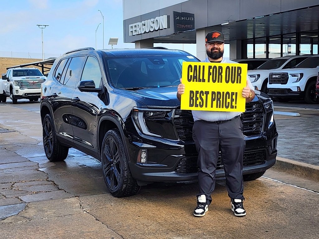 2026 GMC Acadia Elevation's photo