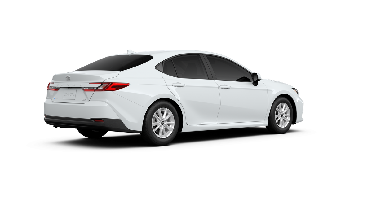 2026 Toyota Camry LE photo 40