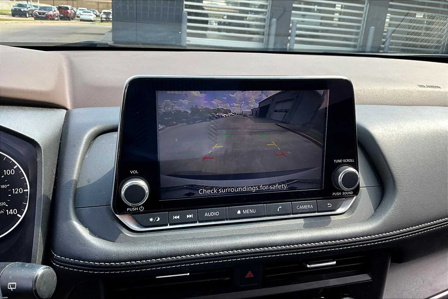 2023 Nissan Rogue S photo 24