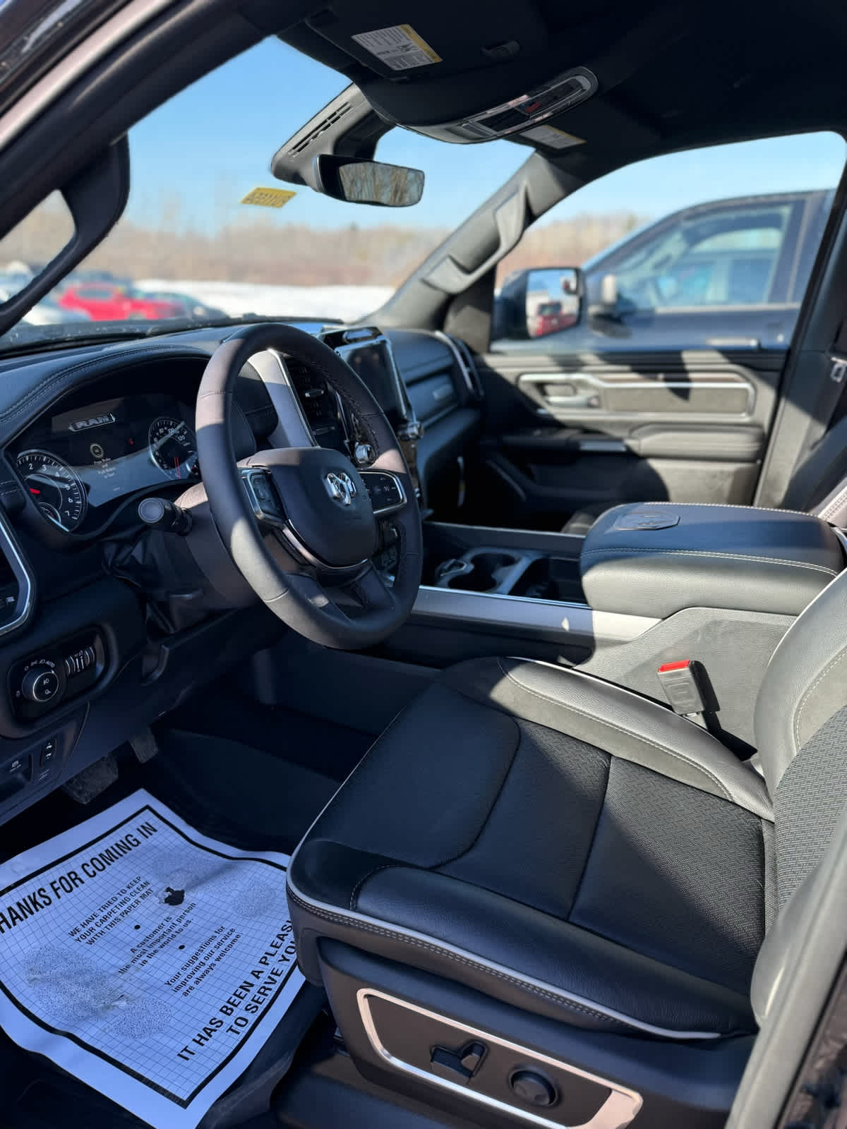 2025 Ram 1500 Laramie photo 4