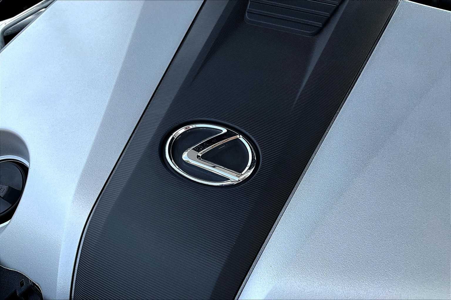 2022 Lexus ES F SPORT Handling photo 29