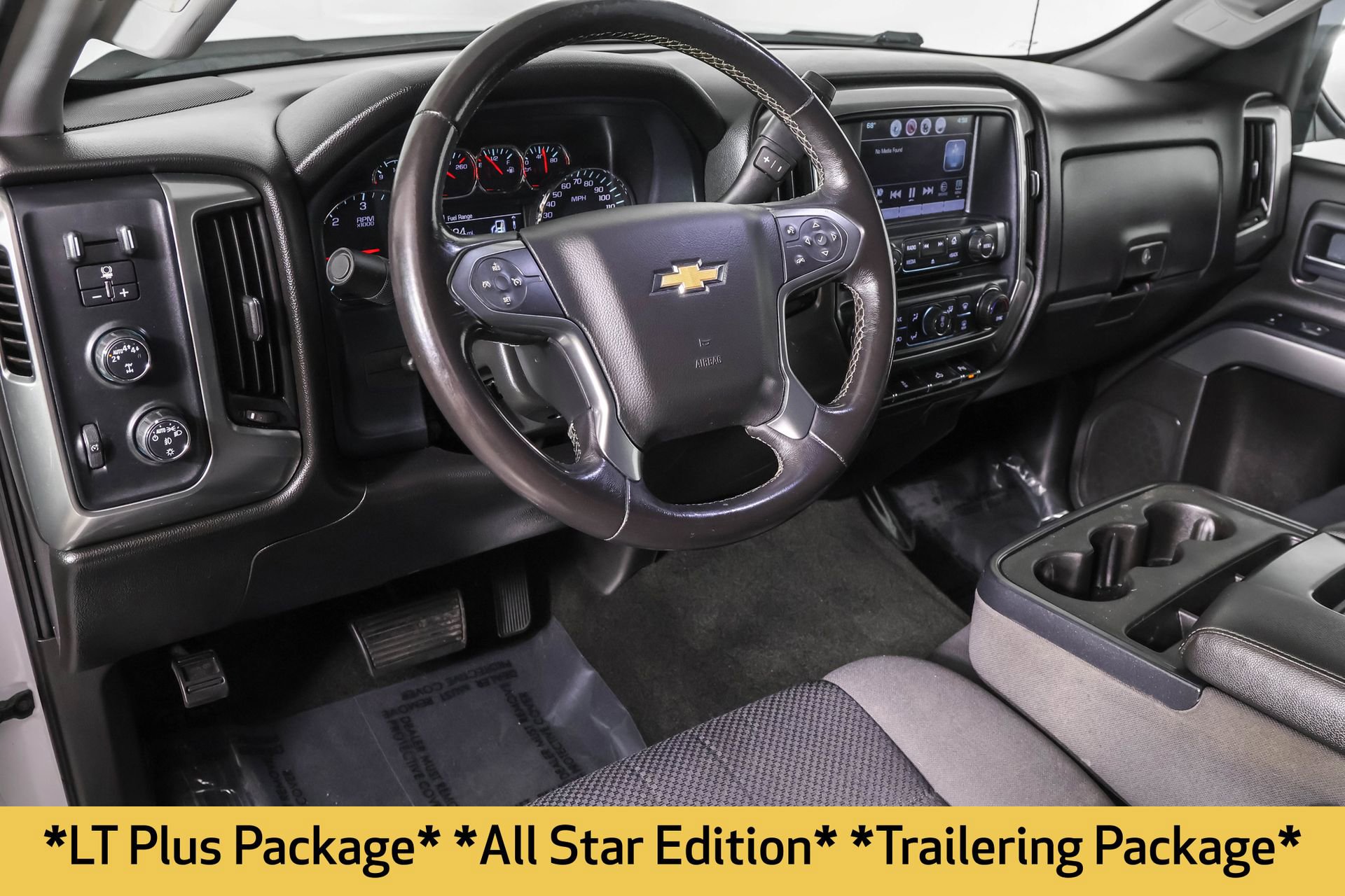 2018 Chevrolet Silverado 1500 LT photo 2