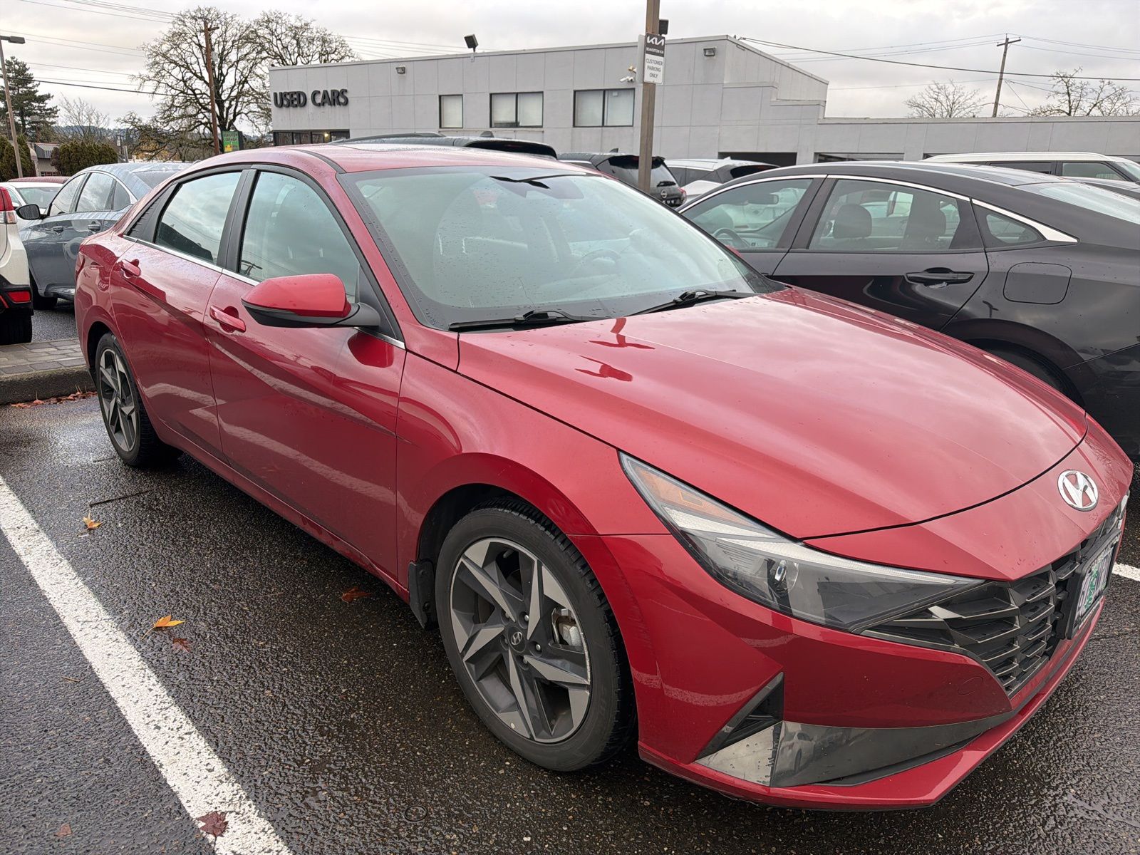 2022 Hyundai Elantra SEL photo 3