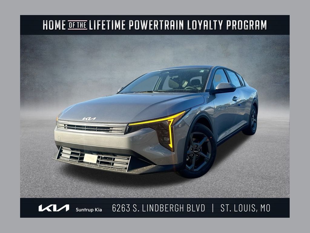 2025 Kia K4 LXS's photo