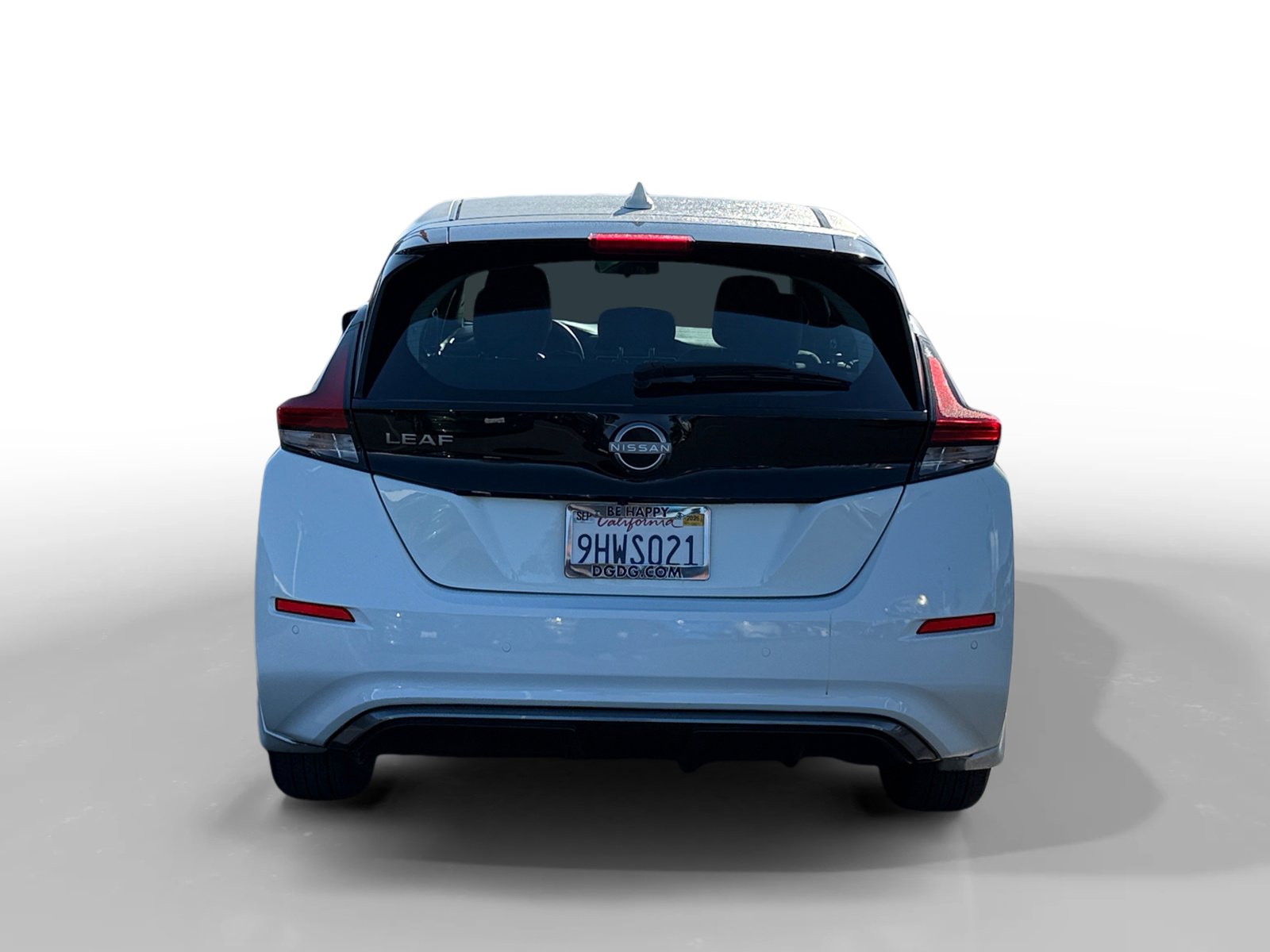 2023 Nissan Leaf S photo 4
