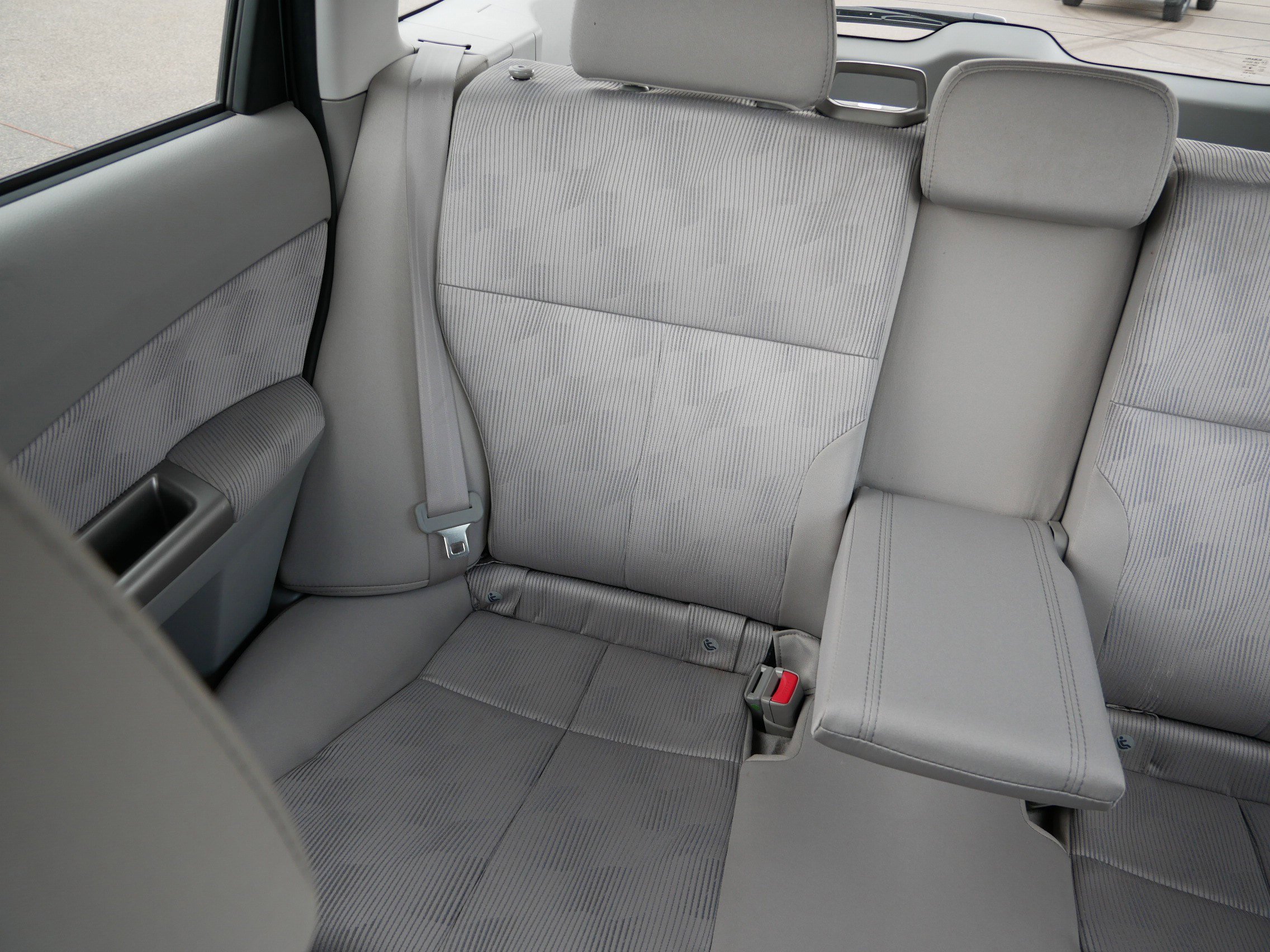 2010 Subaru Forester 2.5X photo 12