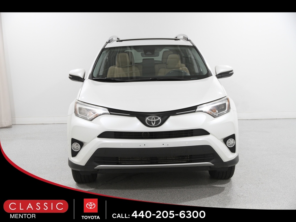 2016 Toyota RAV4 Limited photo 2