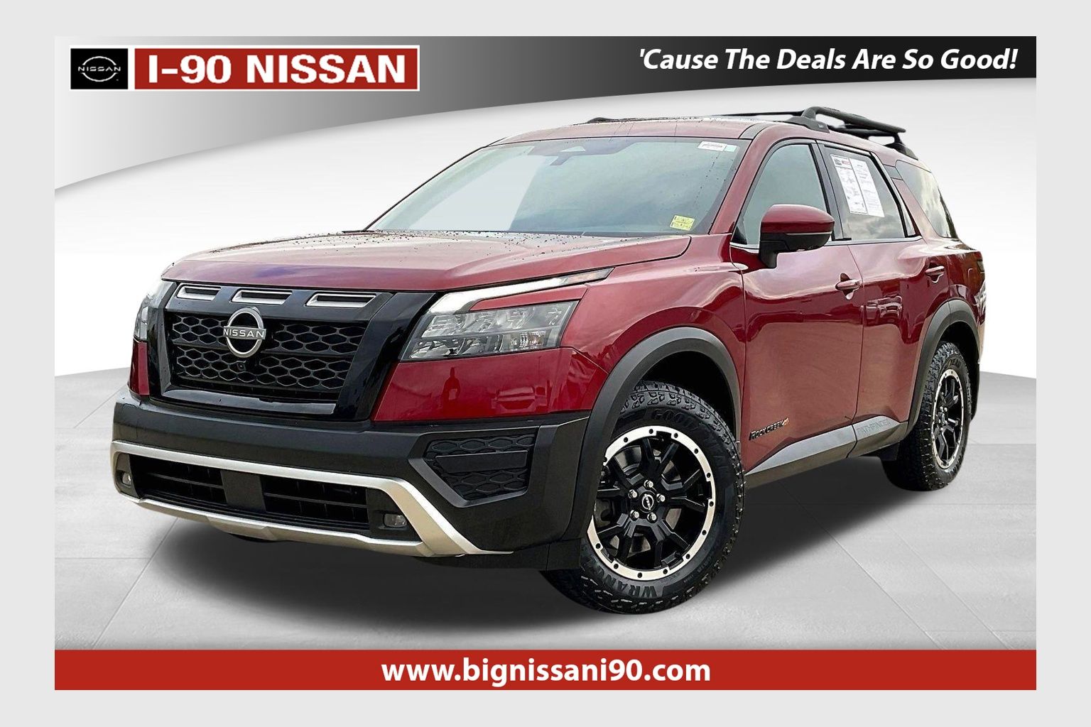 2023 Nissan Pathfinder SV