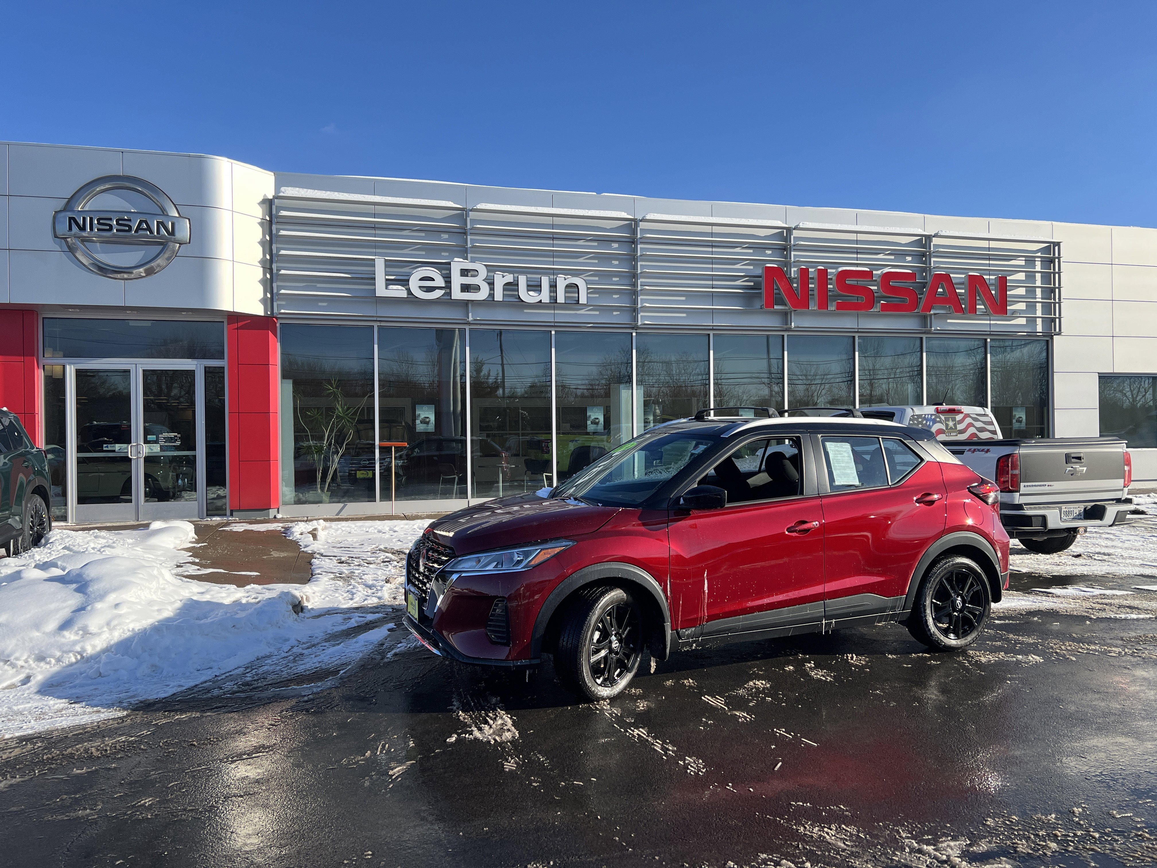 2024 Nissan Kicks SV