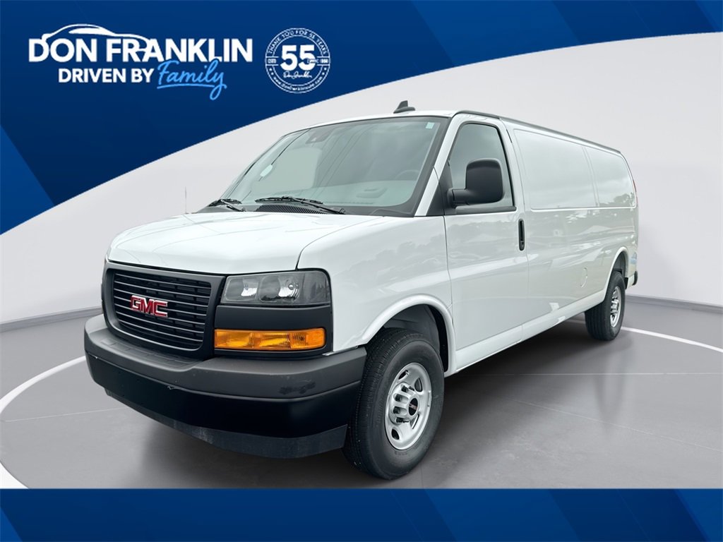 2025 GMC Savana Cargo Work Van's photo