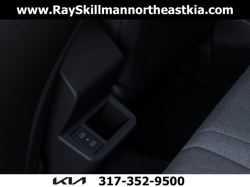 2025 Kia K4 LXS photo 20