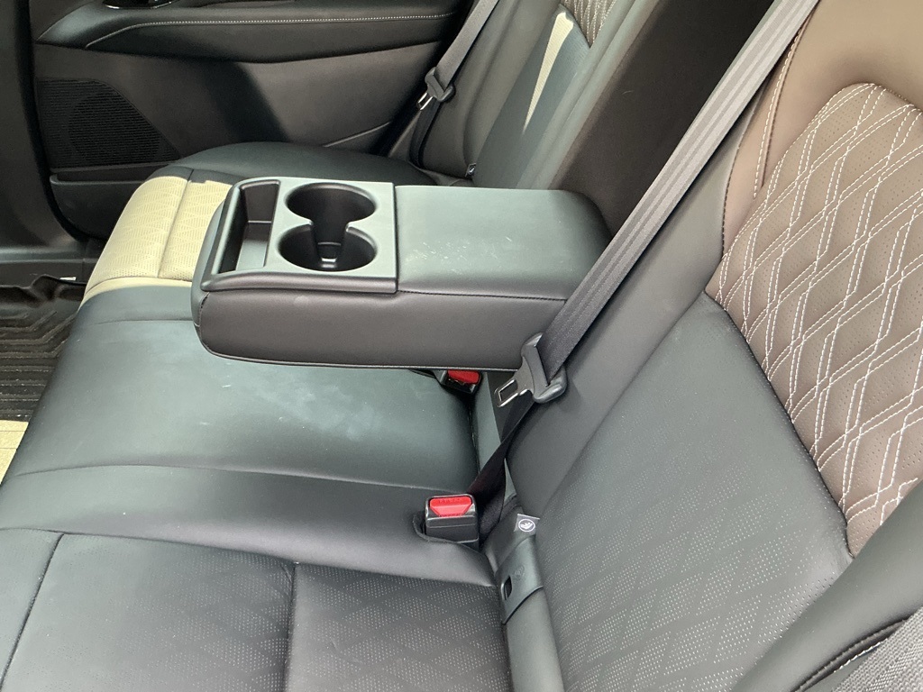 2025 Nissan Murano Platinum photo 6
