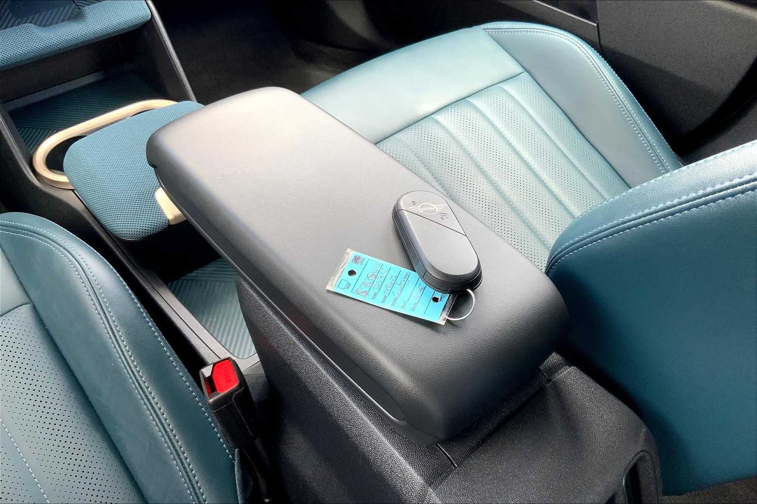 2025 Mini Countryman S ALL4 photo 10