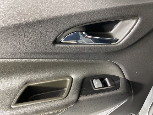 2023 Chevrolet Equinox Premier photo 35