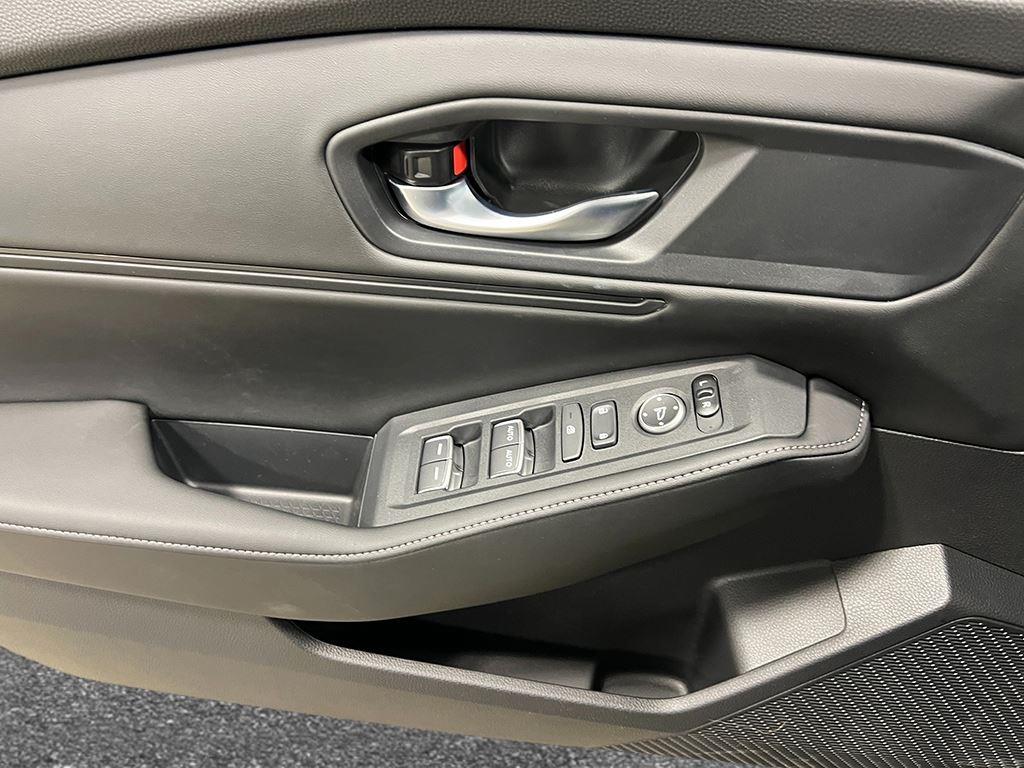 2025 Honda Accord Hybrid Sport photo 14