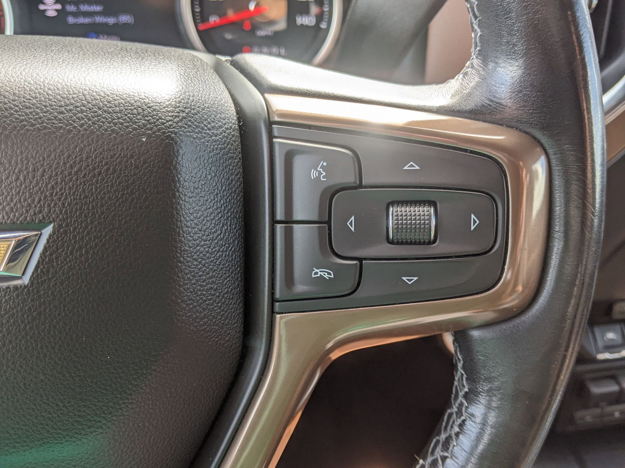 2021 Chevrolet Silverado 1500 High Country photo 14