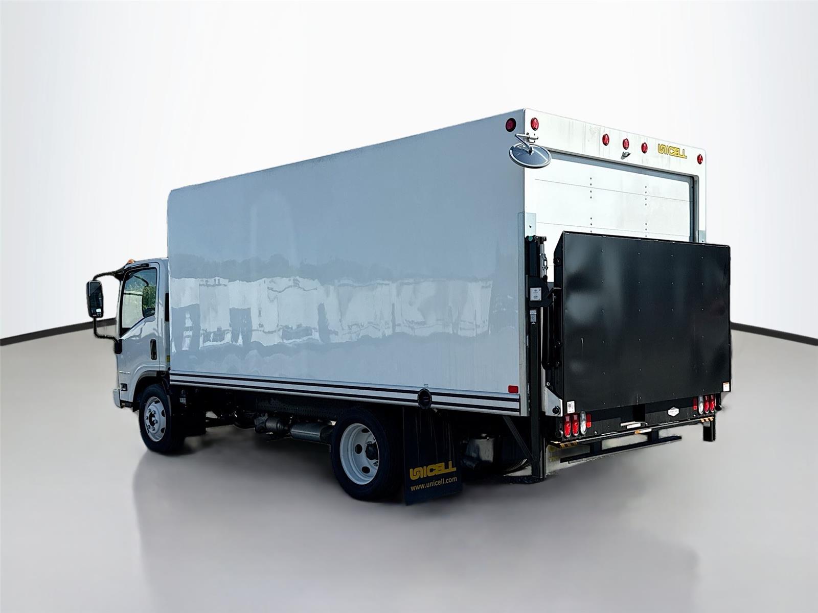 2024 Chevrolet Silverado 4500HD photo 2