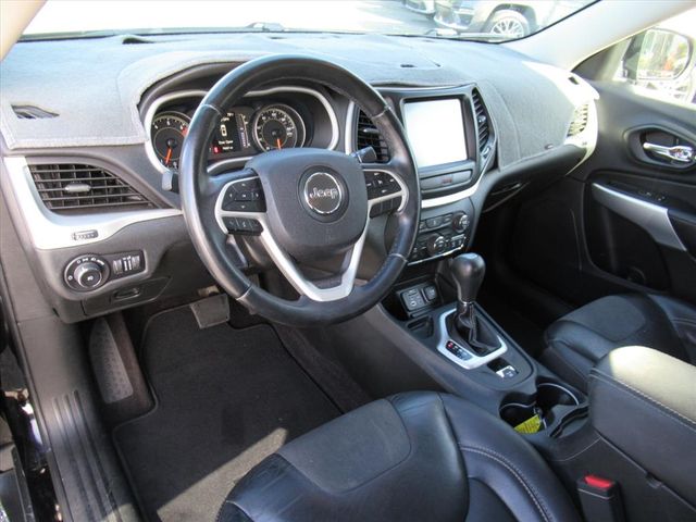2018 Jeep Cherokee Latitude photo 13
