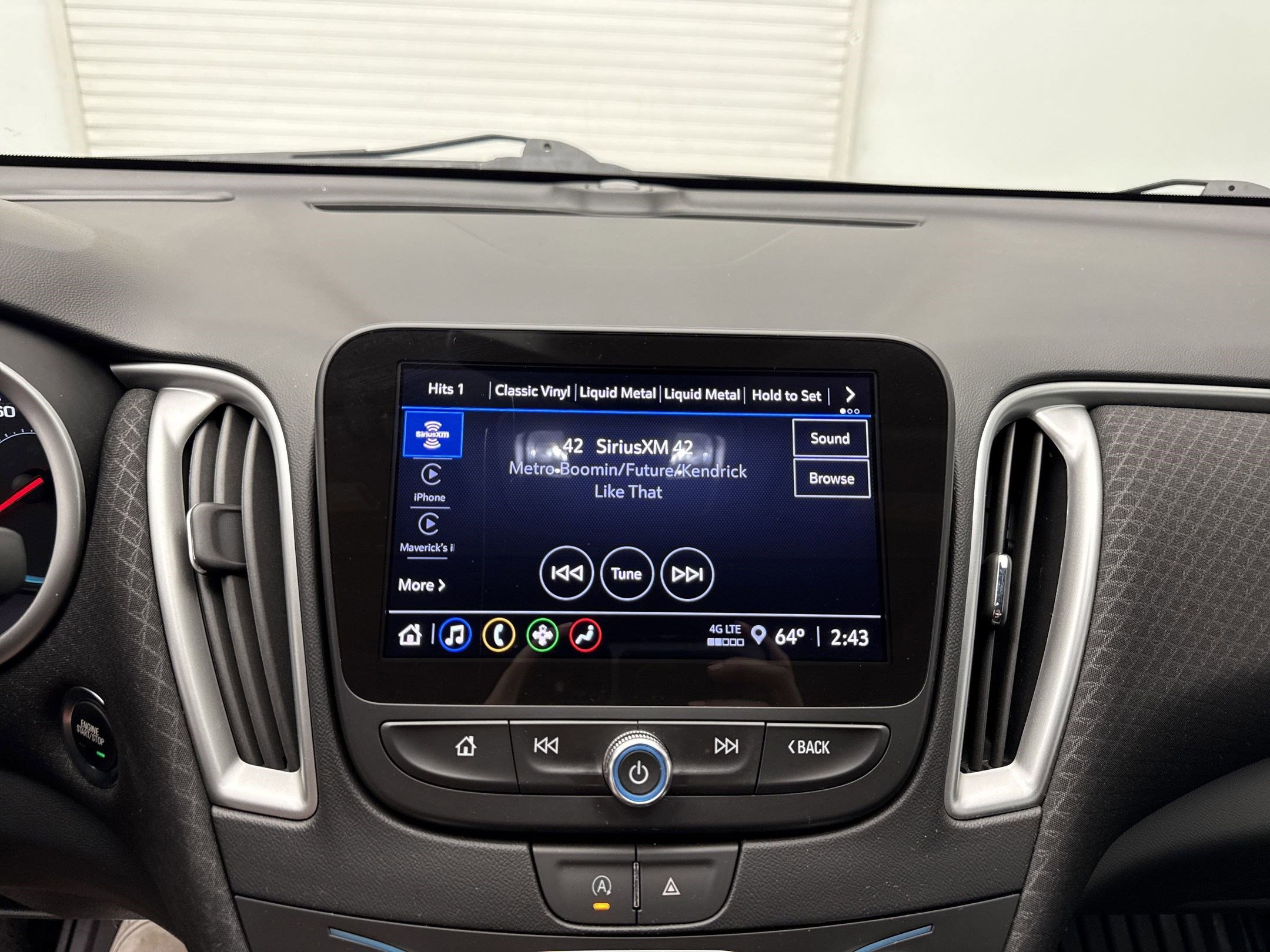 2023 Chevrolet Malibu 1LT photo 35