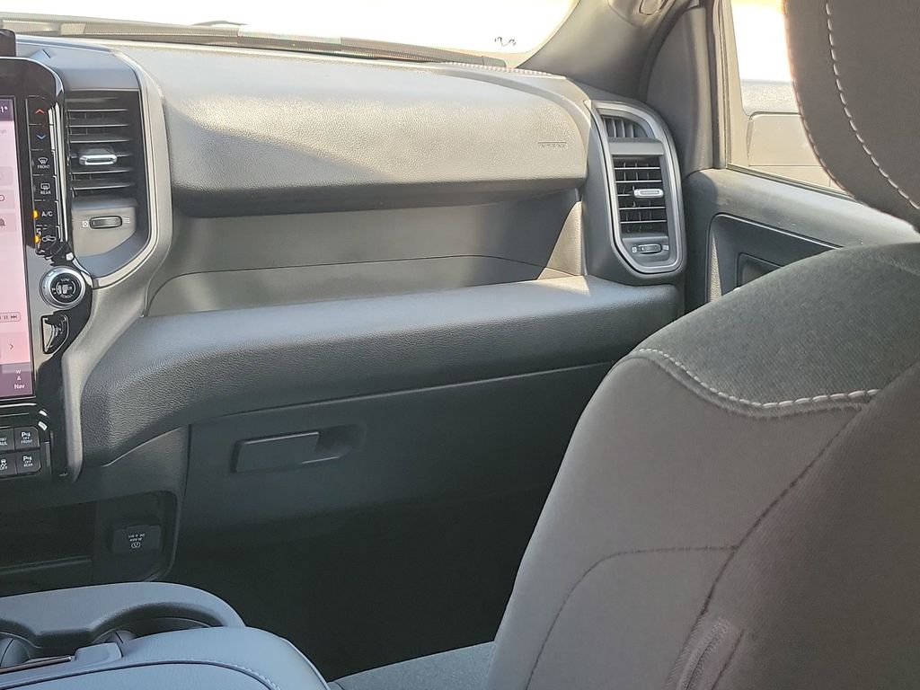 2025 Ram 3500 Tradesman photo 24