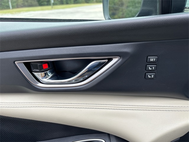 2019 Subaru Ascent Limited photo 23