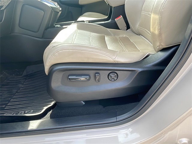 2019 Honda CR-V EX-L photo 28