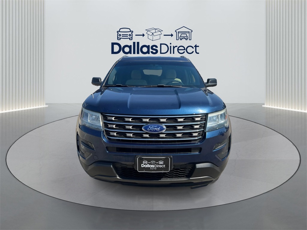 2016 Ford Explorer Base photo 3