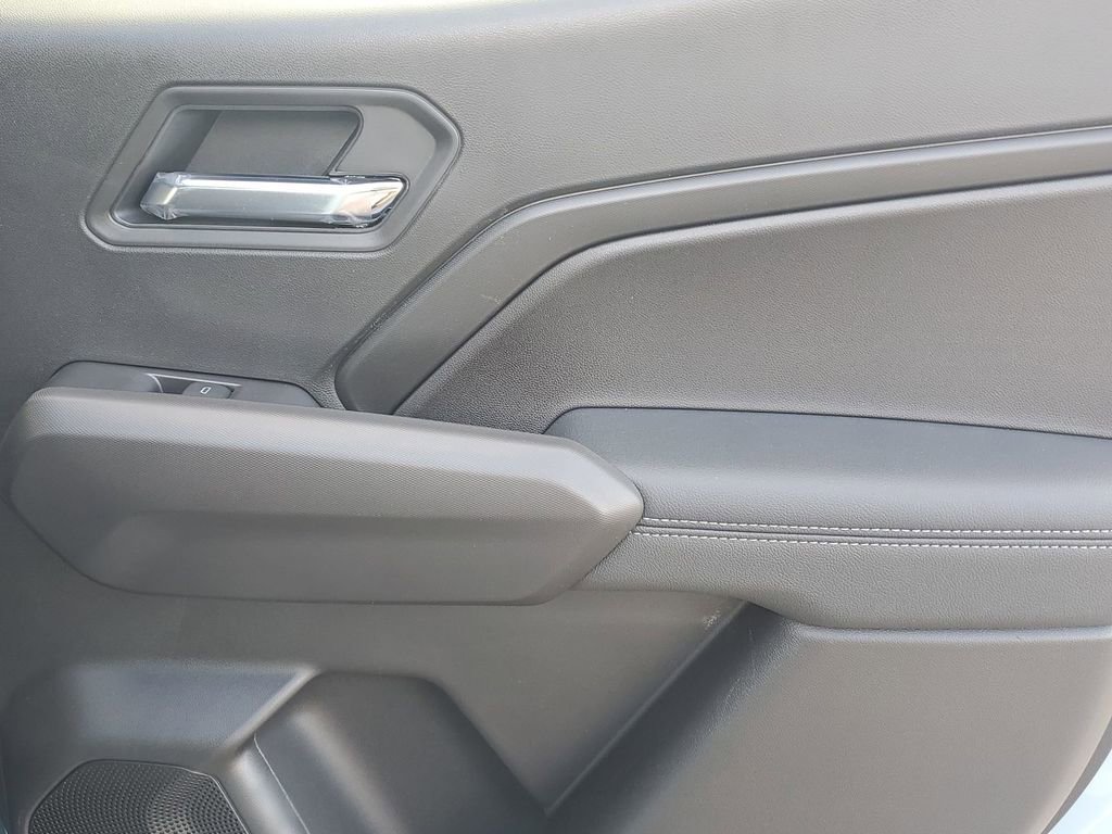 2025 Chevrolet Colorado Work Truck LT photo 39