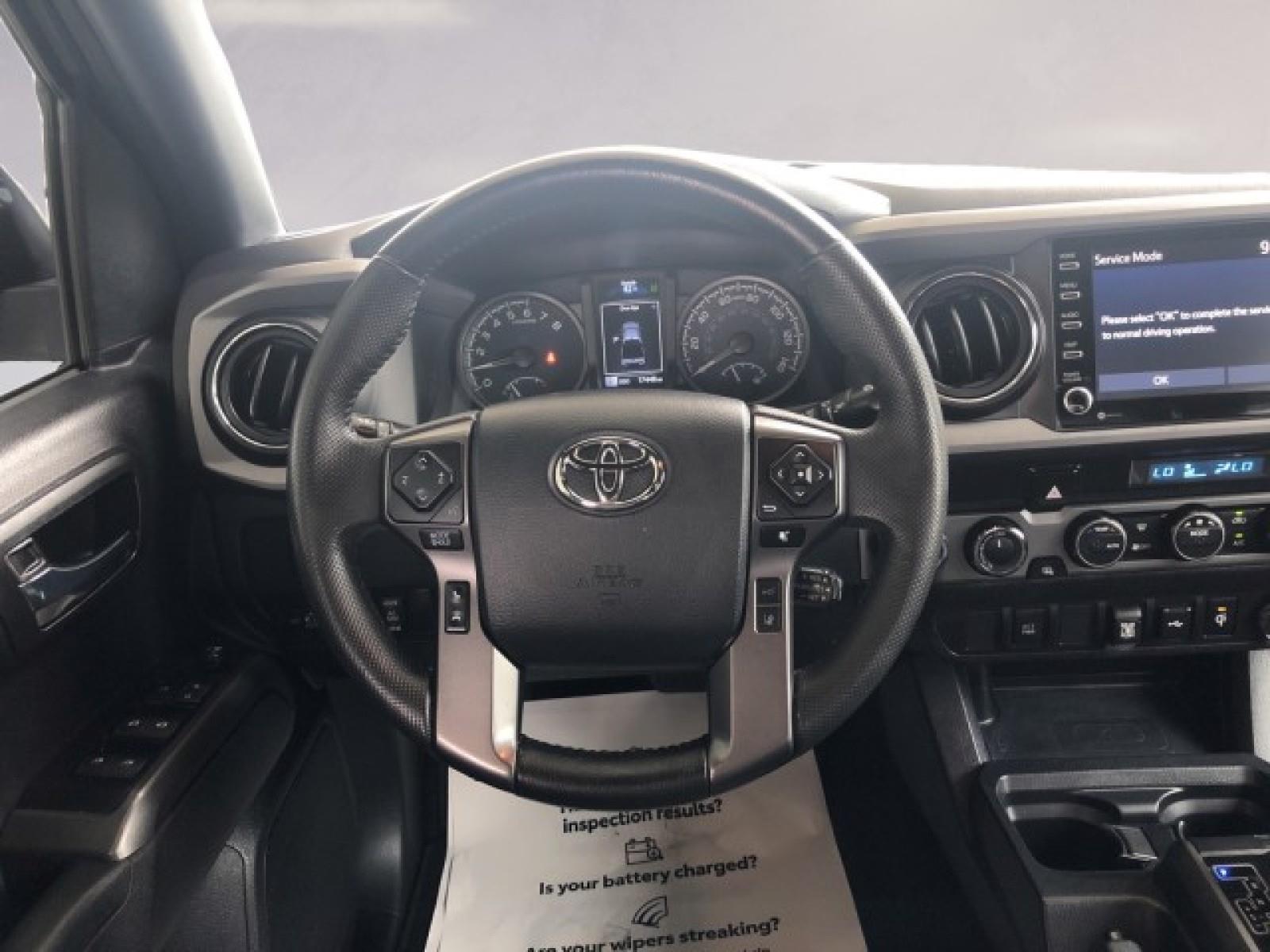 2023 Toyota Tacoma 4x4 TRD Sport Double Cab V6 photo 9