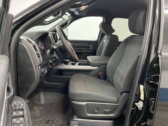 2025 Ram 2500 Big Horn photo 4
