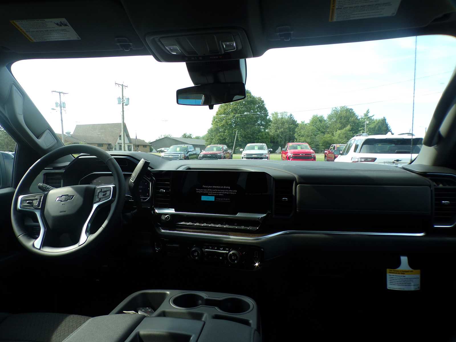 2025 Chevrolet Silverado 1500 RST photo 9