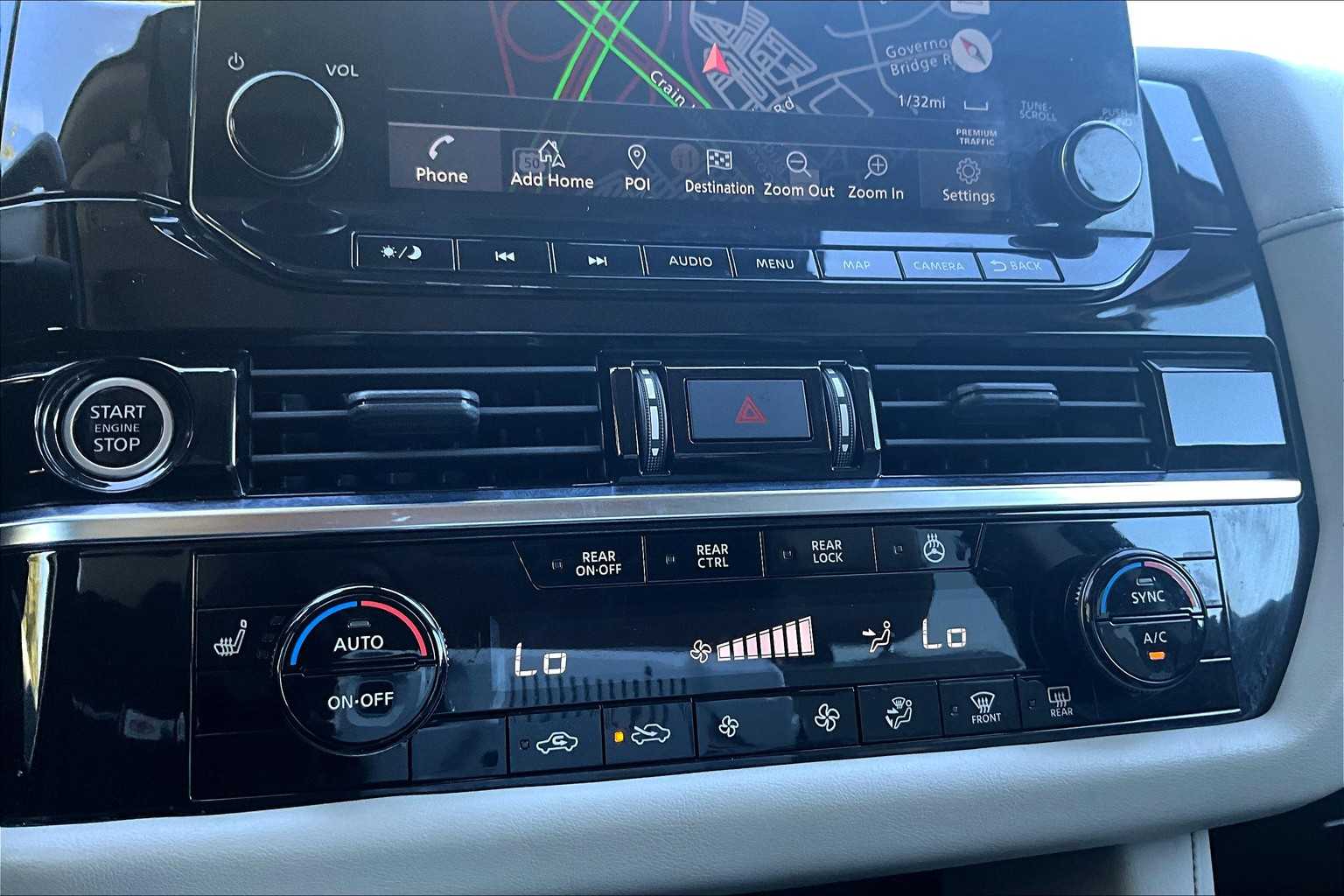 2023 Nissan Pathfinder SL photo 33