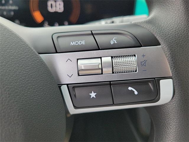 2025 Hyundai Tucson SE photo 10