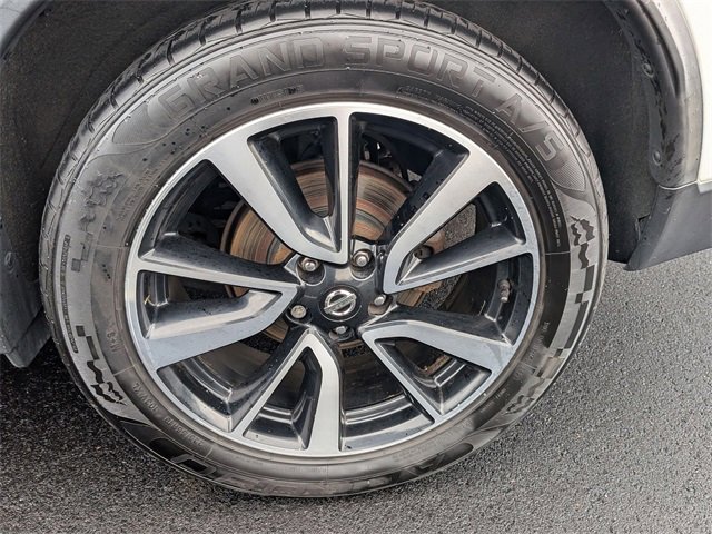 2017 Nissan Rogue SL photo 8