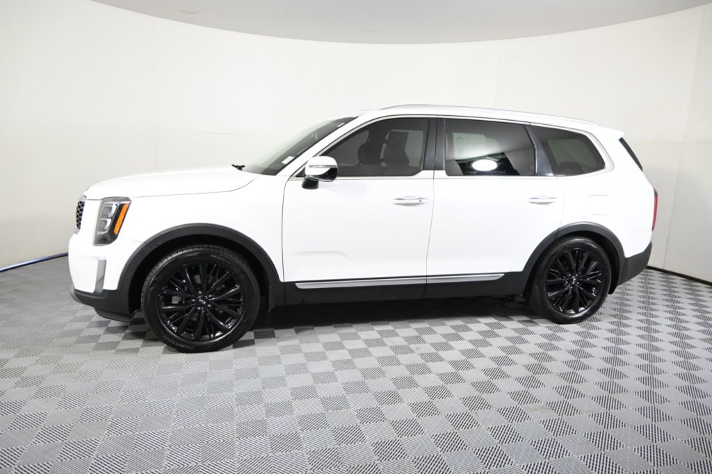 Used 2020 Kia Telluride SX with VIN 5XYP5DHC8LG012241 for sale in Forest Lake, Minnesota